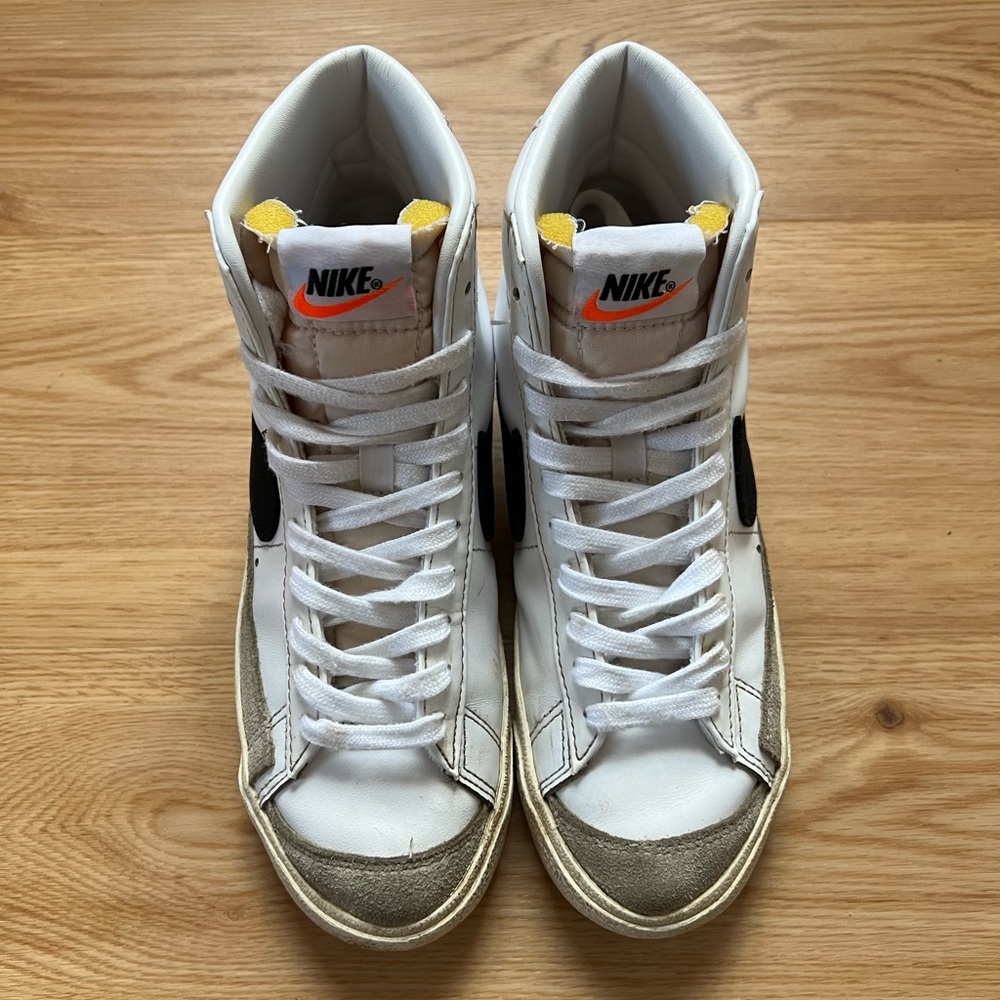 ON HOLD DO NOT BUY Nike Blazers Women’s 6.5